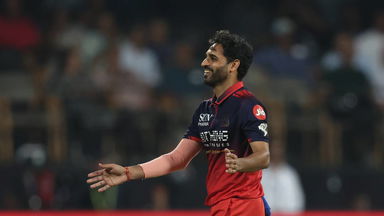 Bhuvneshwar Kumar's 3/27 oozes class and experience