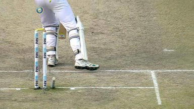 4th Test : IND vs SA  –  Dane Vilas Wicket