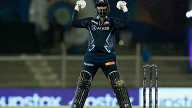 Ice-man Tewatia finishes GT's run-chase with 43*(25)