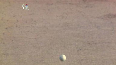 M43: SRH vs MI – Sachin Tendulkar Wicket