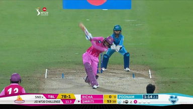 Final: Trailblazers vs Supernovas – Smriti Mandhana Six