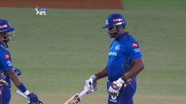 Pollard mania at Delhi - 87*(34)