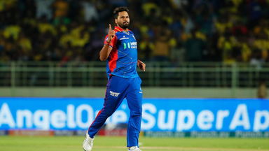 Mukesh Kumar's impactful spell of 3/21