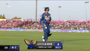 M04: RR vs LSG – Quinton De Kock Wicket