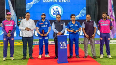 Thousand reasons to smile: Sanju Samson, Rohit Sharma, Sachin Tendulkar and Kumar Sangakkara presented with mementos on occasion of 1000th IPL match