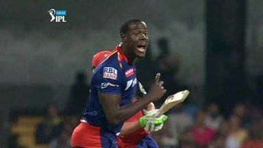 M11: RCB vs DD – AB de Villiers Wicket