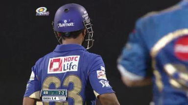 Match 12 MI vs RR – Goswami's Wicket