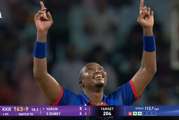 IPL 2026 M70: KKR vs DC - Varun Chakaravarthy Wicket