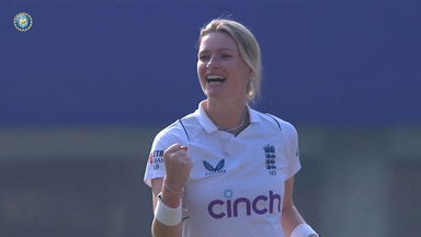 IND-W vs ENG-W 2023, 1st Test,: IND-W 1st Innings Fall of Wickets