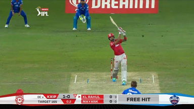 M38: KXIP vs DC – KL Rahul Six