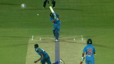 3RD T20I: IND vs SL –  Rohit Sharma Wicket