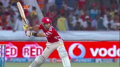 M39: SRH vs KXIP –  Glenn Maxwell Six