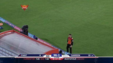M42: SRH vs DD – Rishabh Pant Six