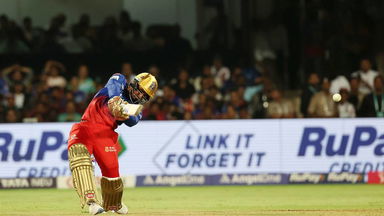Mahipal Lomror's quick-fire 13-ball 33