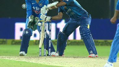 3RD T20I: IND vs SL –  Dasun Shanaka Wicket