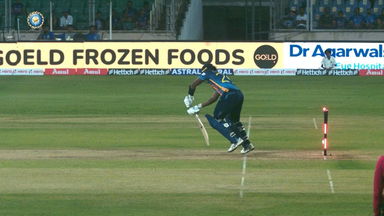 IND vs SL 2023, 3RD ODI: Chamika Karunaratne  Wicket