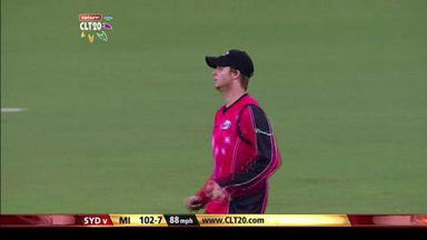 M18: MI vs SYD – Rayudu c Smith b Starc