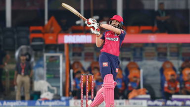 Shubham Dubey impresses with fighting knock of 34*(11)