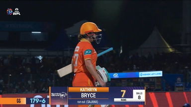 M16 - MI vs GG: Kathryn Bryce Wicket