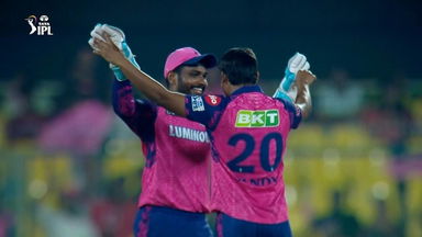 M11: RR vs DC – Fall of Wickets