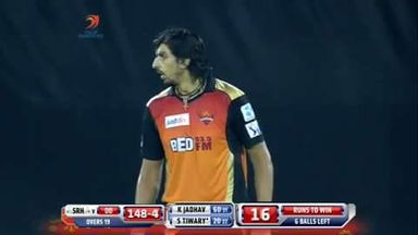 M45: DD vs SRH – Ishant keeps his nerves in the final over