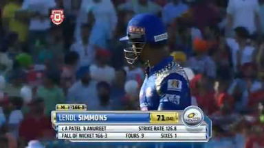 M35: KXIP vs MI – Lendl Simmons Wicket