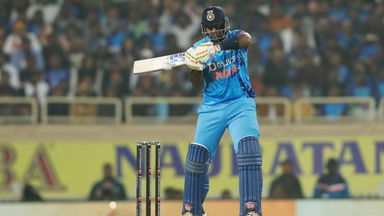Smashed: Suryakumar’s 2 back-to-back boundaries