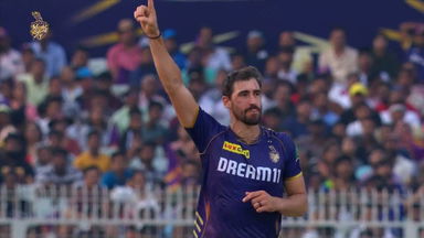 W, W: Excellent finish ft. Mitchell Starc