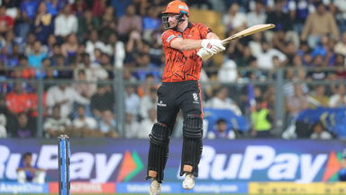 6 boundaries within 9 balls! Klaasen blazes away