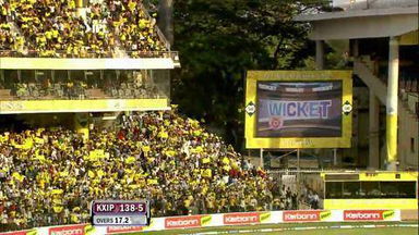 Match 37 CSK vs KXIP – Hussey's Wicket