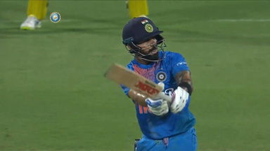 IND vs AUS 2019, 2nd T20I: Virat Kohli Six