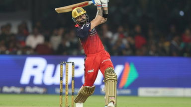 6, 4, 4, 4! Kohli special seals RCB's chase