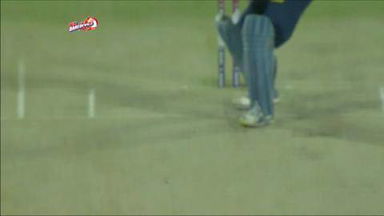 M14: DD vs SRH – Virender Sehwag Wicket