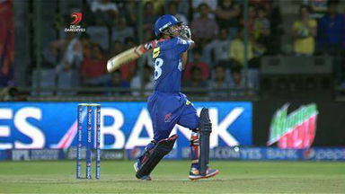 M32: DD vs SRH –  Kedar Jadhav Wicket