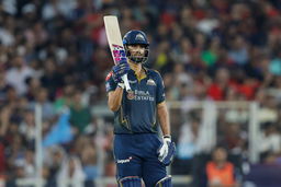Washington Sundar's lone titanic fight with 50*(37)