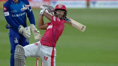 Nicholas Pooran's fighting 44(27)
