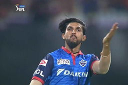 Ishant's perfect IPL welcome for Joe Denly