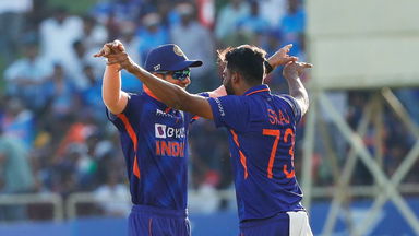Siraj's super catch sends Klaasen packing