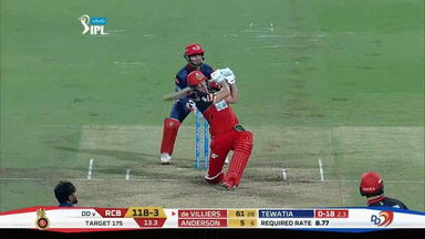 M19: RCB vs DD – AB de Villiers Six