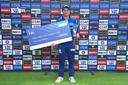 M34: MI vs KKR  – Unacademy Lets Crack It Sixes of the Match – Quinton de Kock
