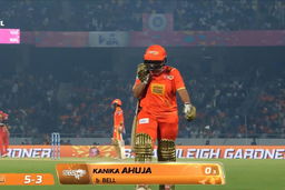 Wicket: Match 12, Gujarat Giants vs Royal Challengers Bengaluru, WPL 2026: Kanika Ahuja Wicket