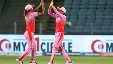 Smriti & Co. get the DRS Spot on: Ecclestone is OUT
