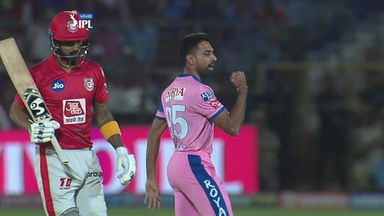Rahul dishes an easy one to Buttler