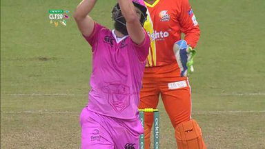 Q3: NK vs LIO –  Anton Devcich Wicket