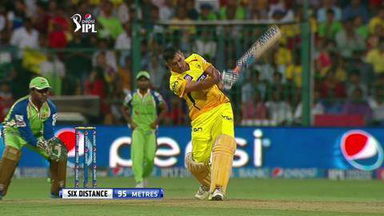 M53: RCB vs CSK – MS Dhoni Six