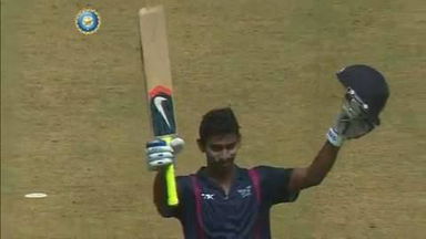 Deodhar Trophy 2014-15: Quarter-Final - Central Zone vs South Zone - Baba Aparajith's 106-ball 113