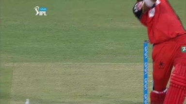 M35: RCB vs RPS – Lokesh Rahul Six