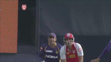 M20: KXIP vs KKR – Azhar Mahmood Wicket