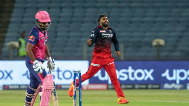 Bowled him! Hasaranga castles Samson
