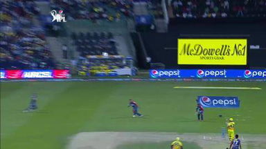 M8: CSK vs DD –  Brendon McCullum Wicket
